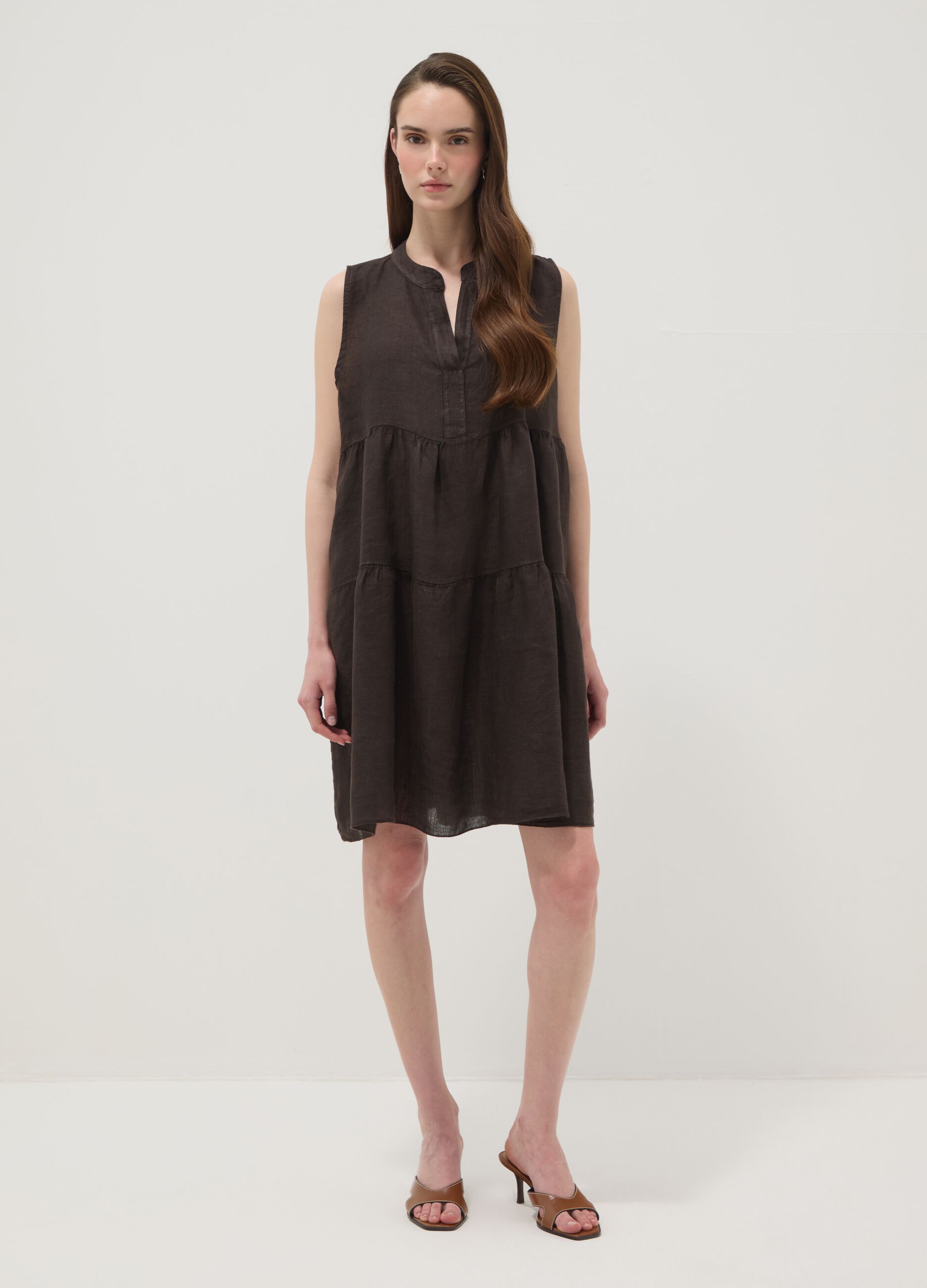 Brown sleeveless pure linen dress, regular fit