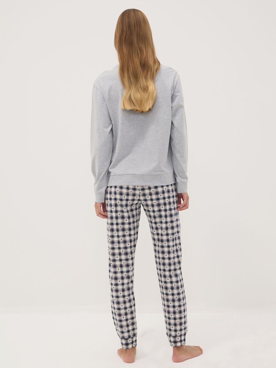 Grey marl pyjamas in organic cotton and viscose blend with crew neck_3