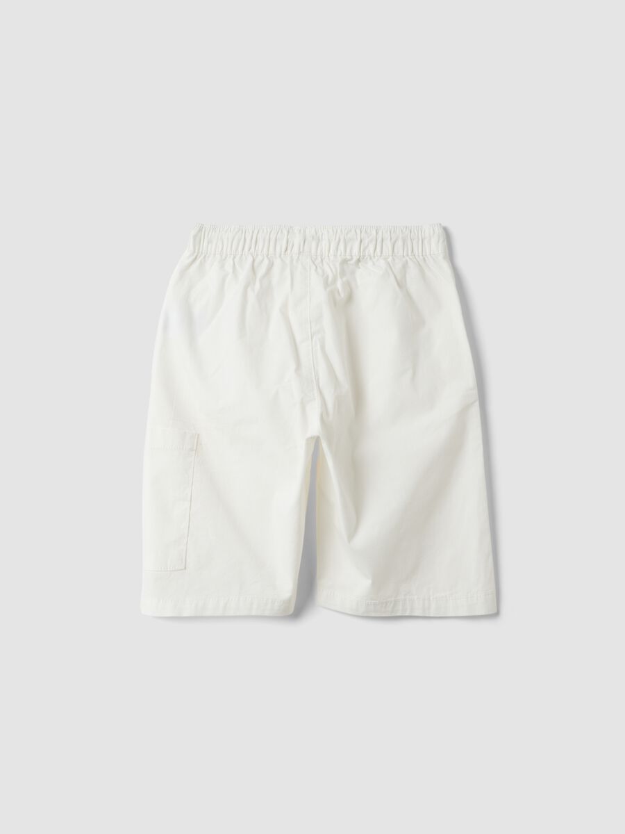 White stretch cotton shorts with elasticated waistband_1