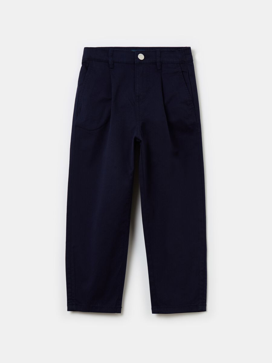 Trousers with pleats_0