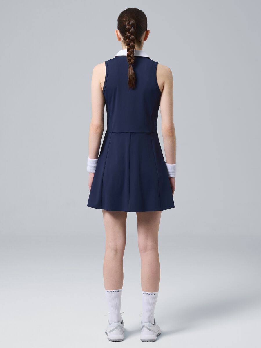 Blaues Sportkleid ALTAVIA COURT aus elastischem Funktionsmaterial_2