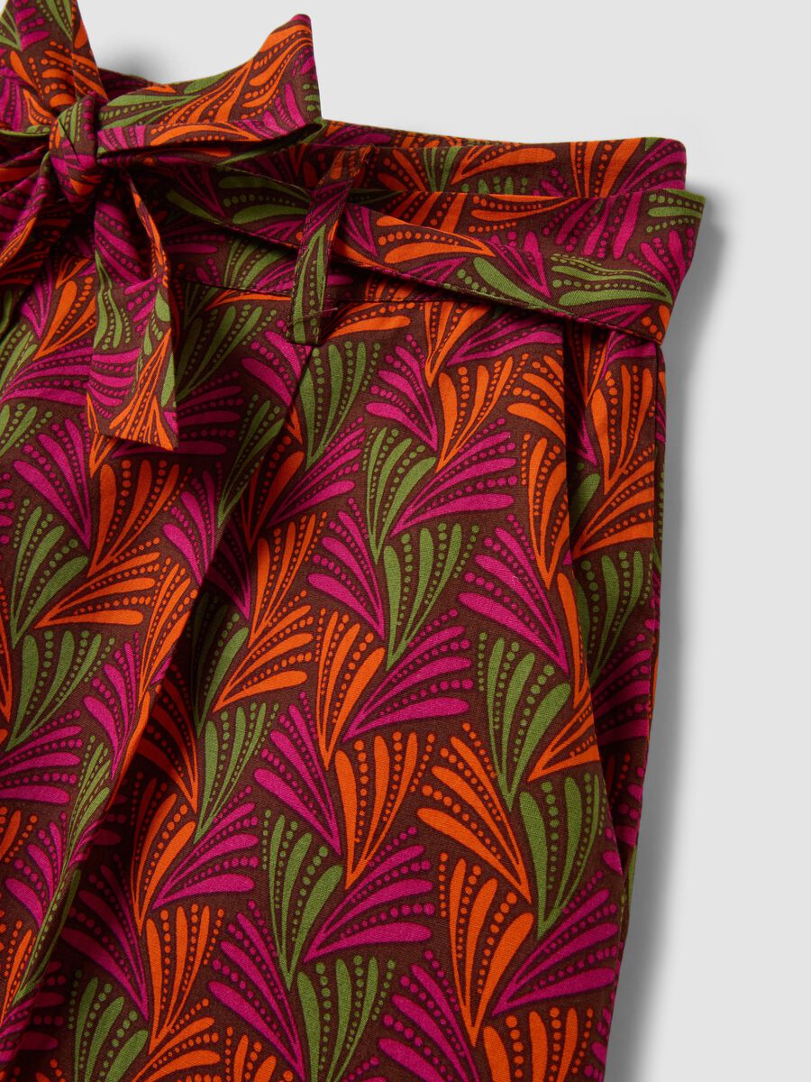 Short rojo de algod&oacute;n puro con estampado_5