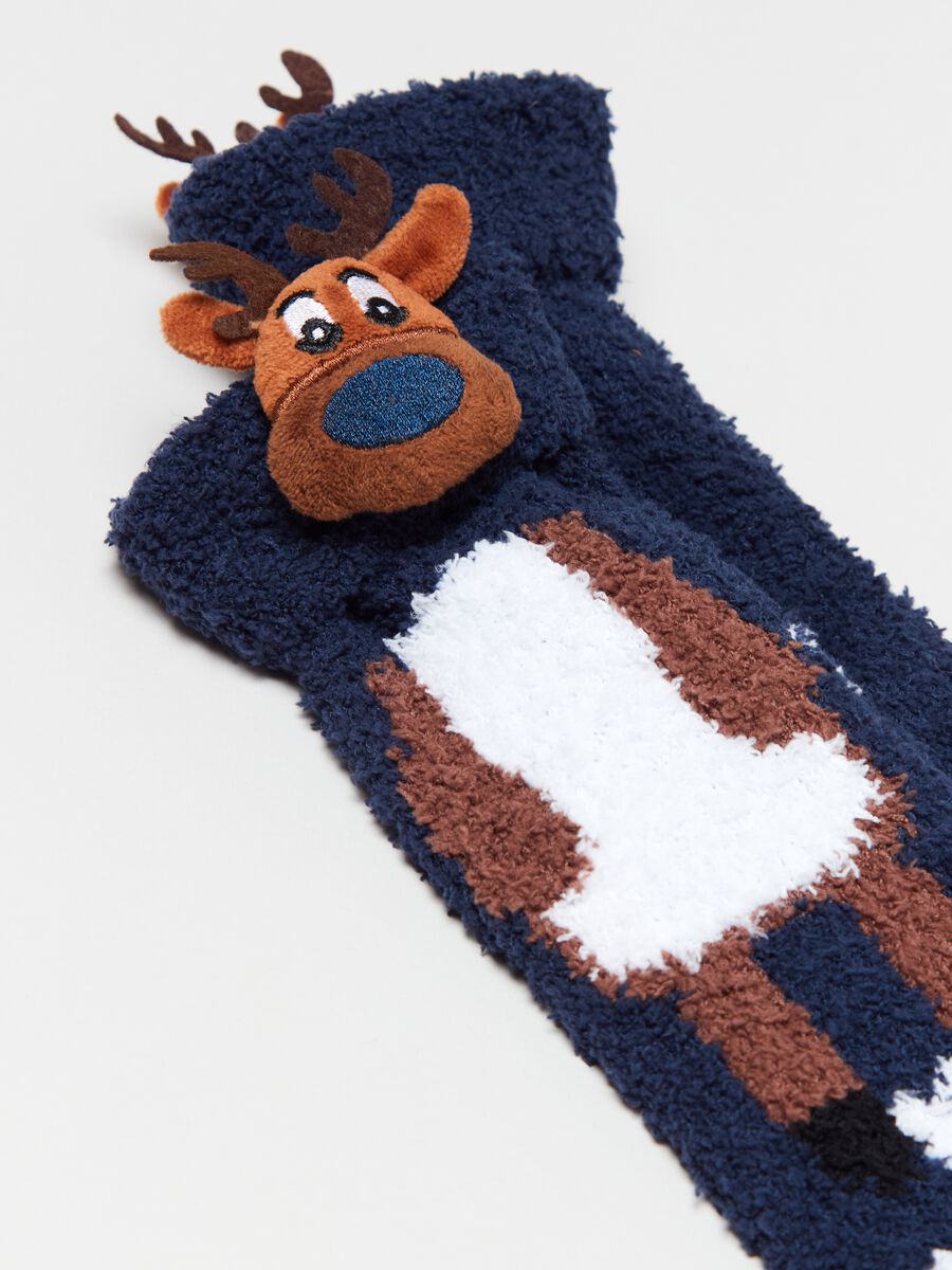 Chenille socks with reindeer_2