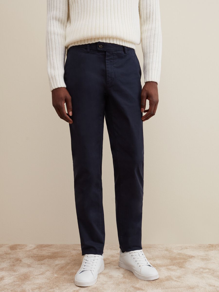Regular-fit trousers in stretch twill_1
