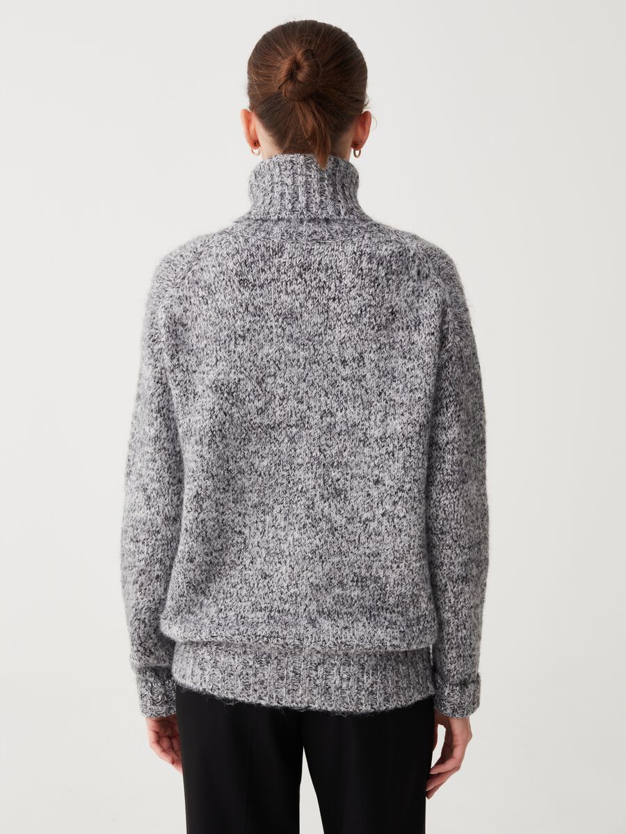 Mélange pullover with high neck_2