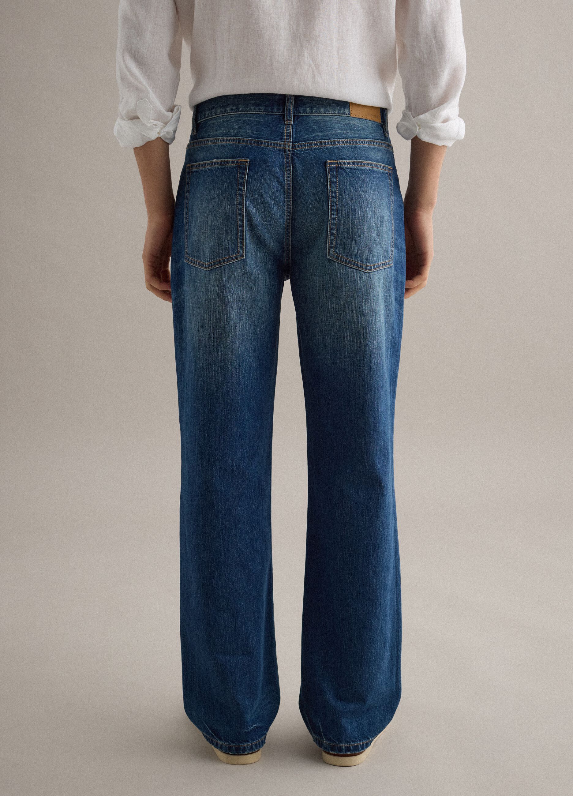 Jeans en m&eacute;lange de coton denim et de lin bleu coupe regular