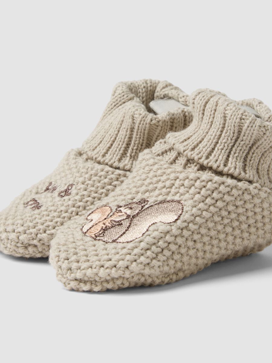 Grey pure cotton knitted booties with turn-up cuff_1
