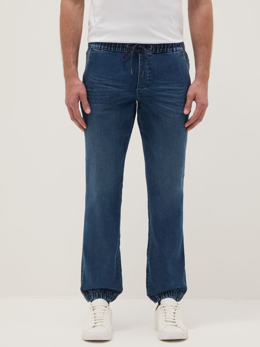 Regular fit blue denim jeans with elastic waistband_1