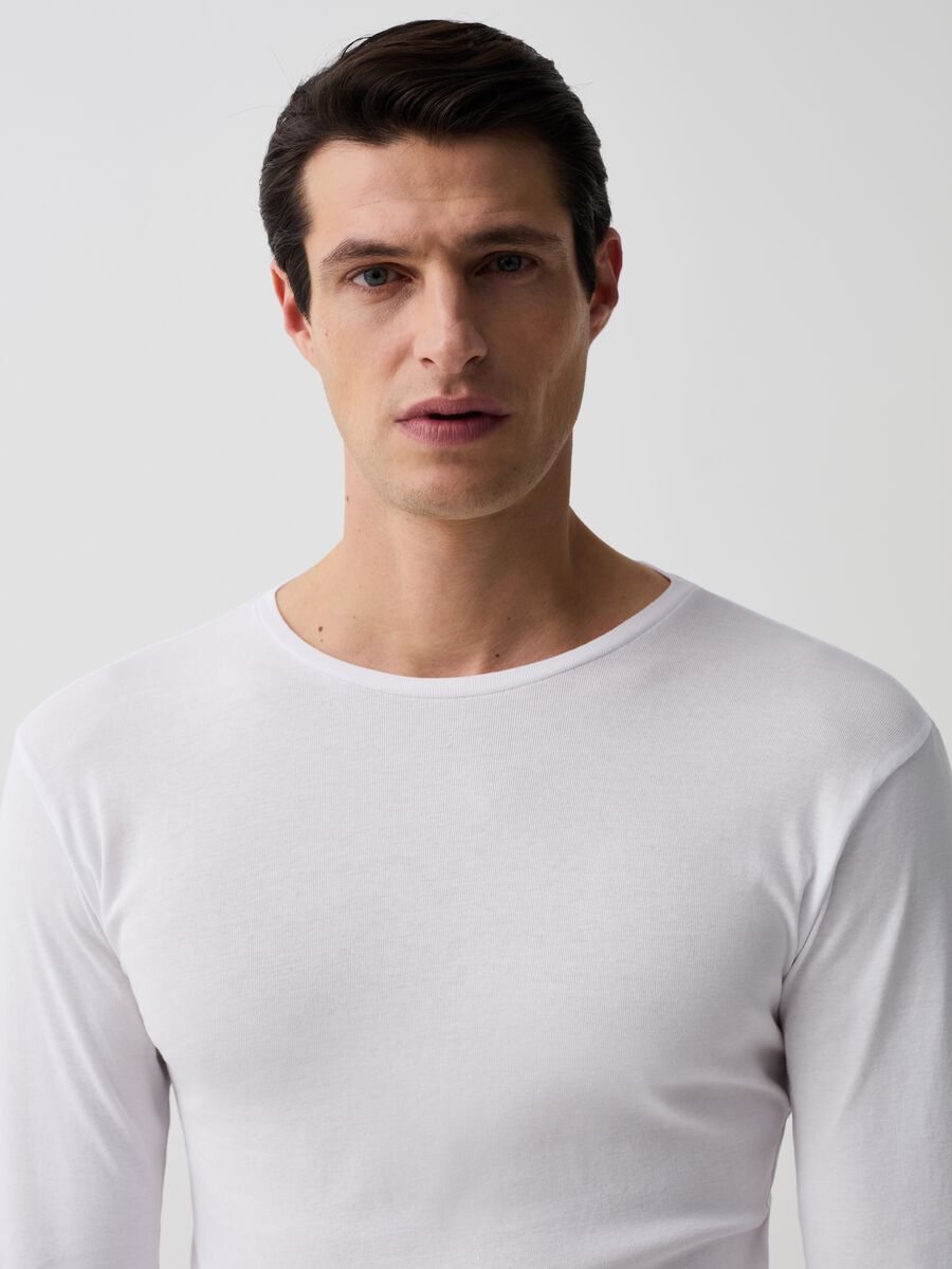 Two-pack undershirts with long sleeves_2
