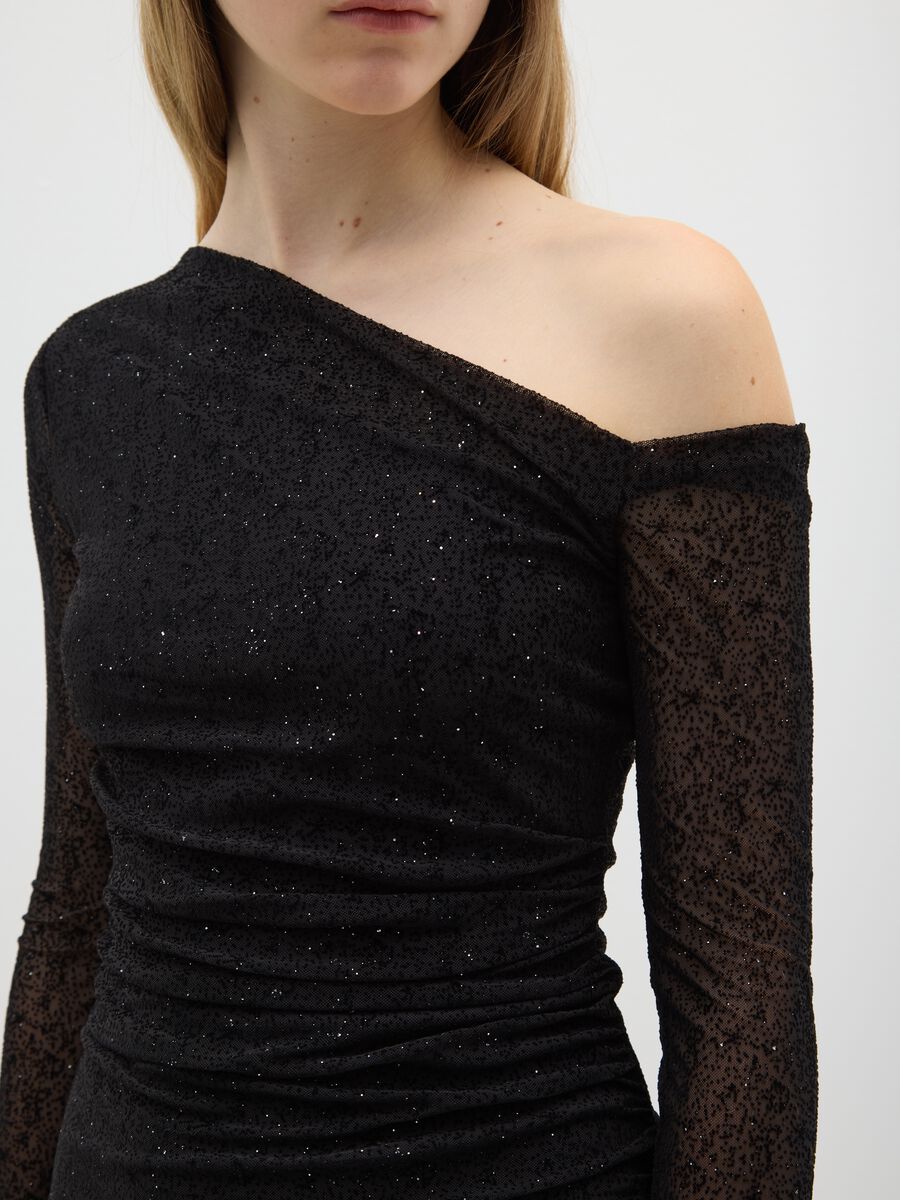 Black off-shoulder dress regular fit_3