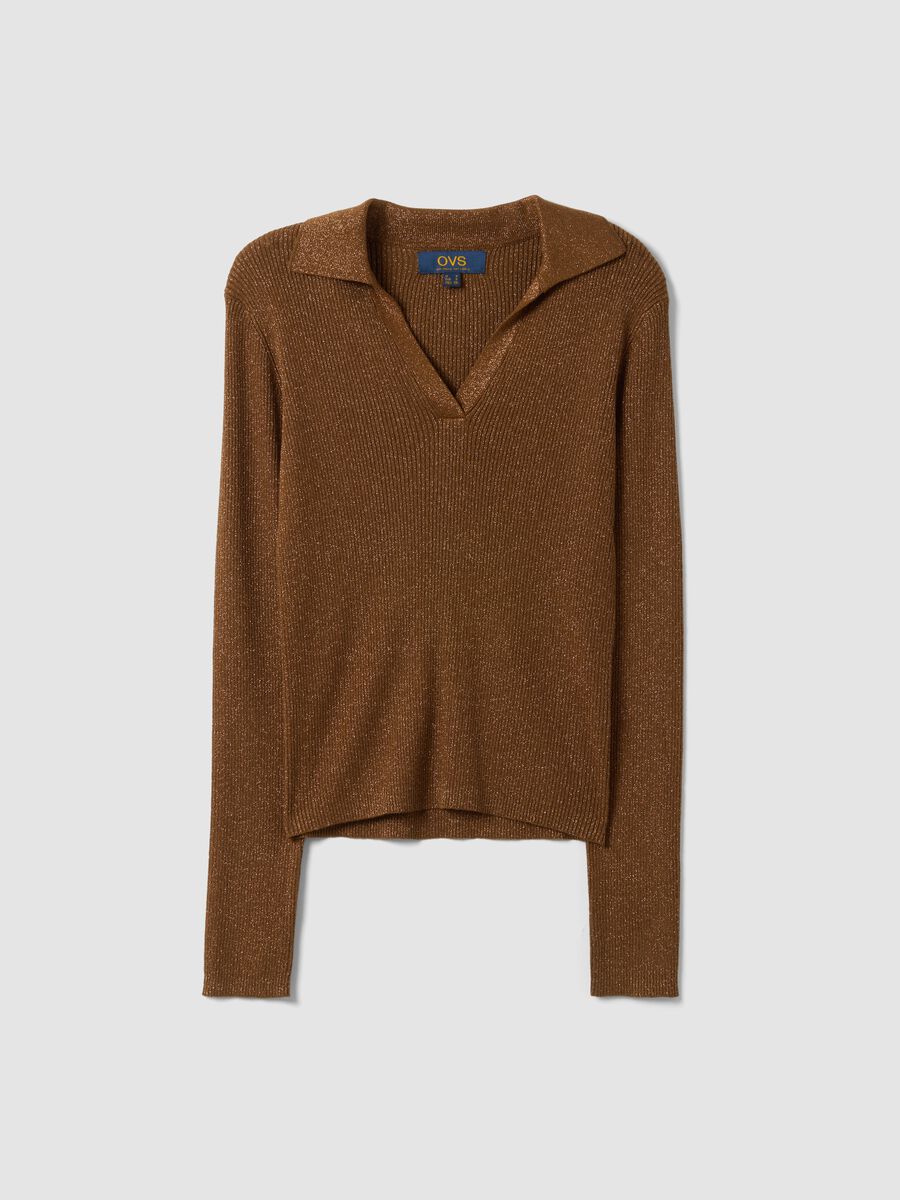 Camisola castanha canelada em mistura de viscose com gola polo_4