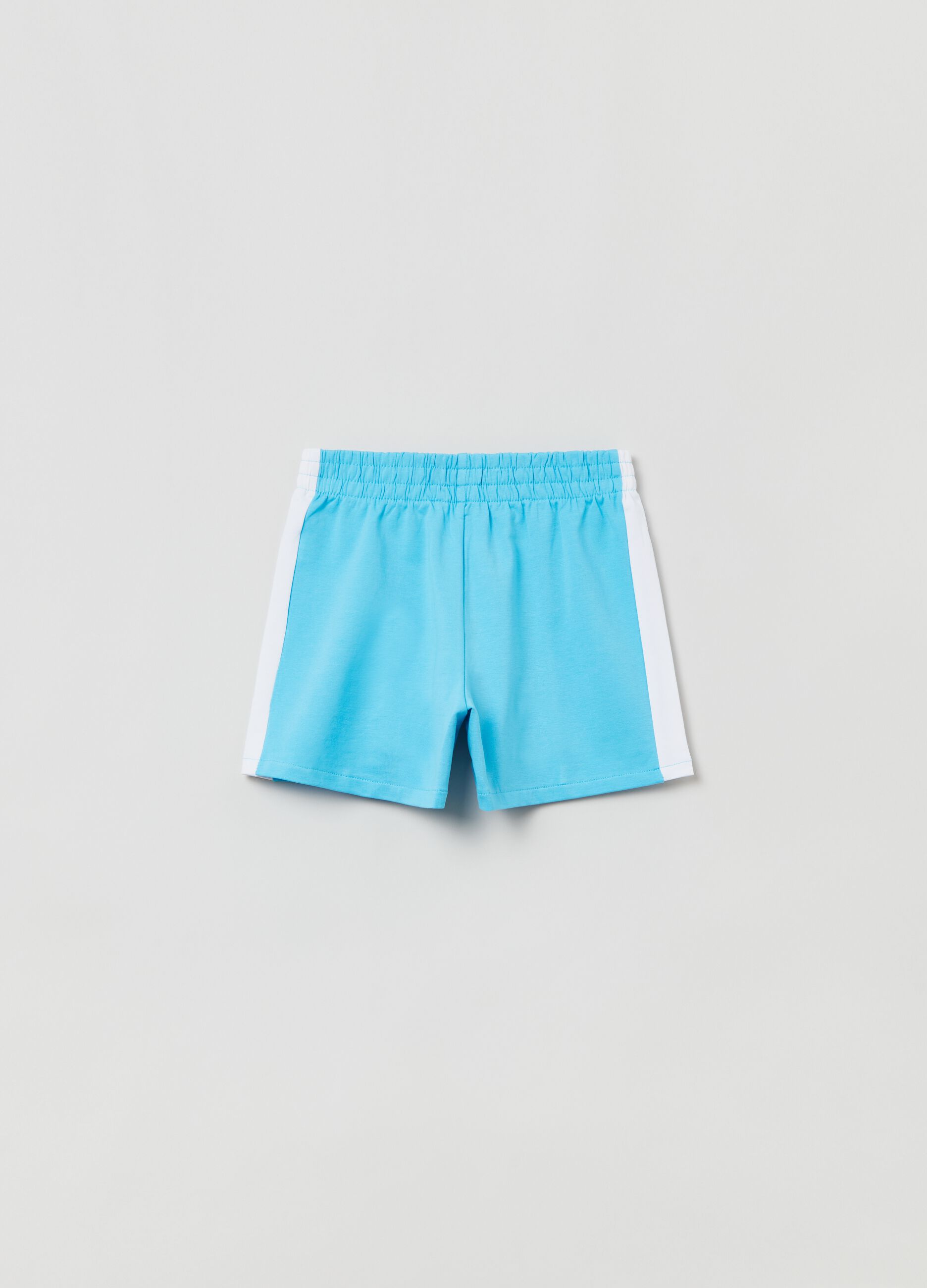 Shorts de algodón con franjas en contraste