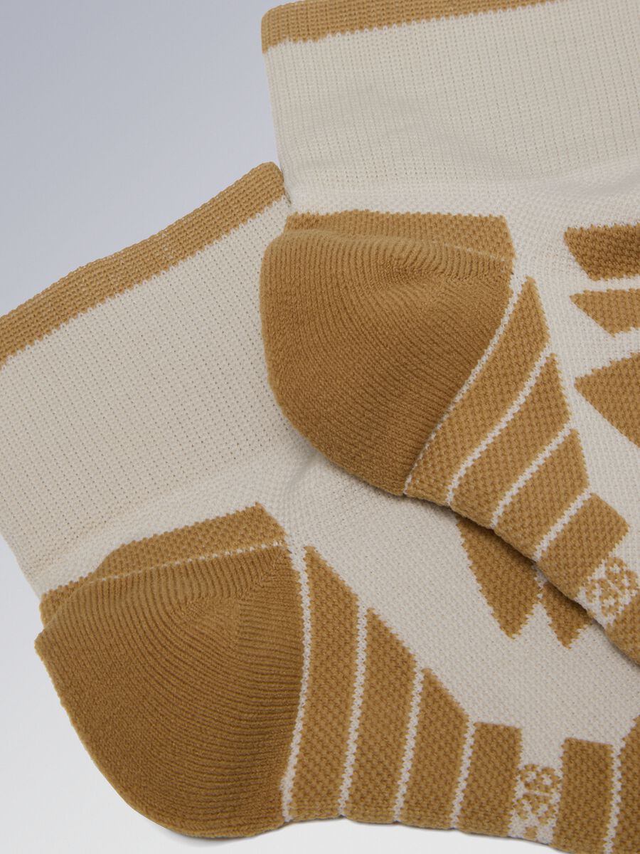 &Kappa;&omicron;&nu;&tau;ή &kappa;ά&lambda;&tau;&sigma;&alpha; ALTAVIA &Mu;&Epsilon; &Tau;&Eta; DEBORAH COMPAGNONI_1