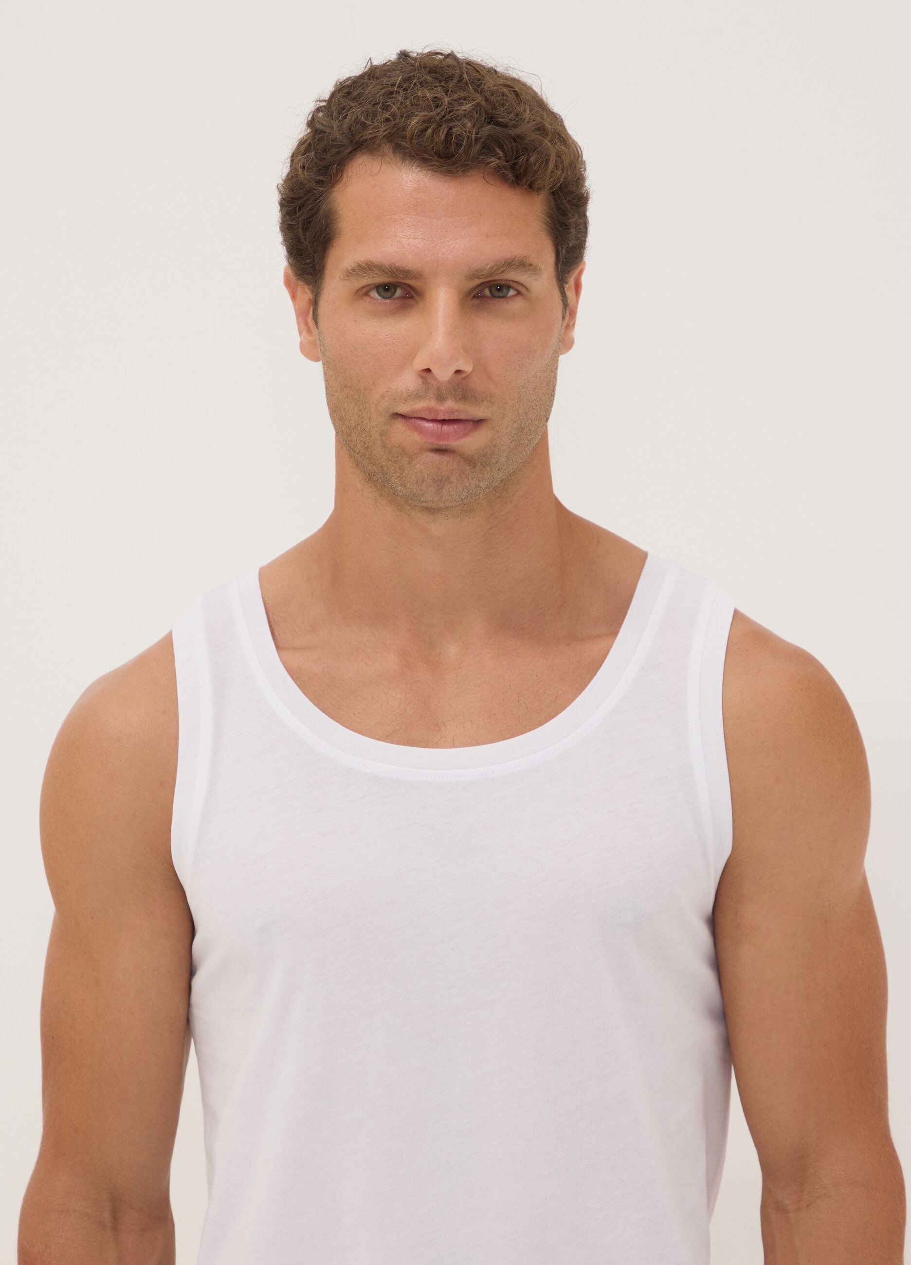 2-pack of white vests in pure extra-fine cotton