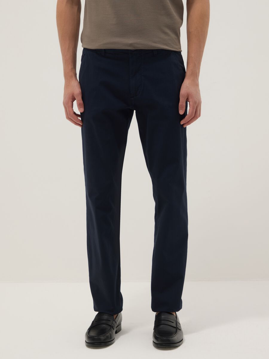 Slim fit blue stretch cotton chino trousers_1