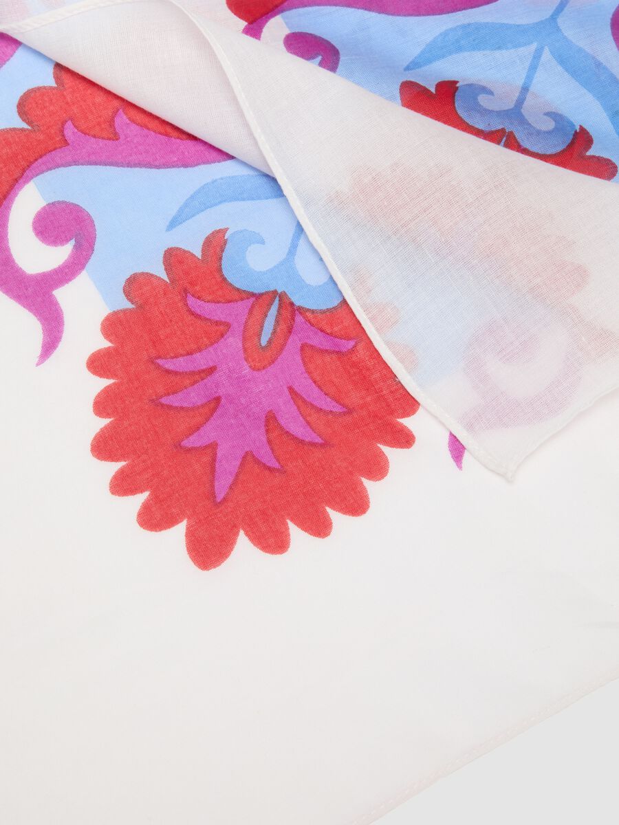 Light blue pure cotton scarf with floral print_2