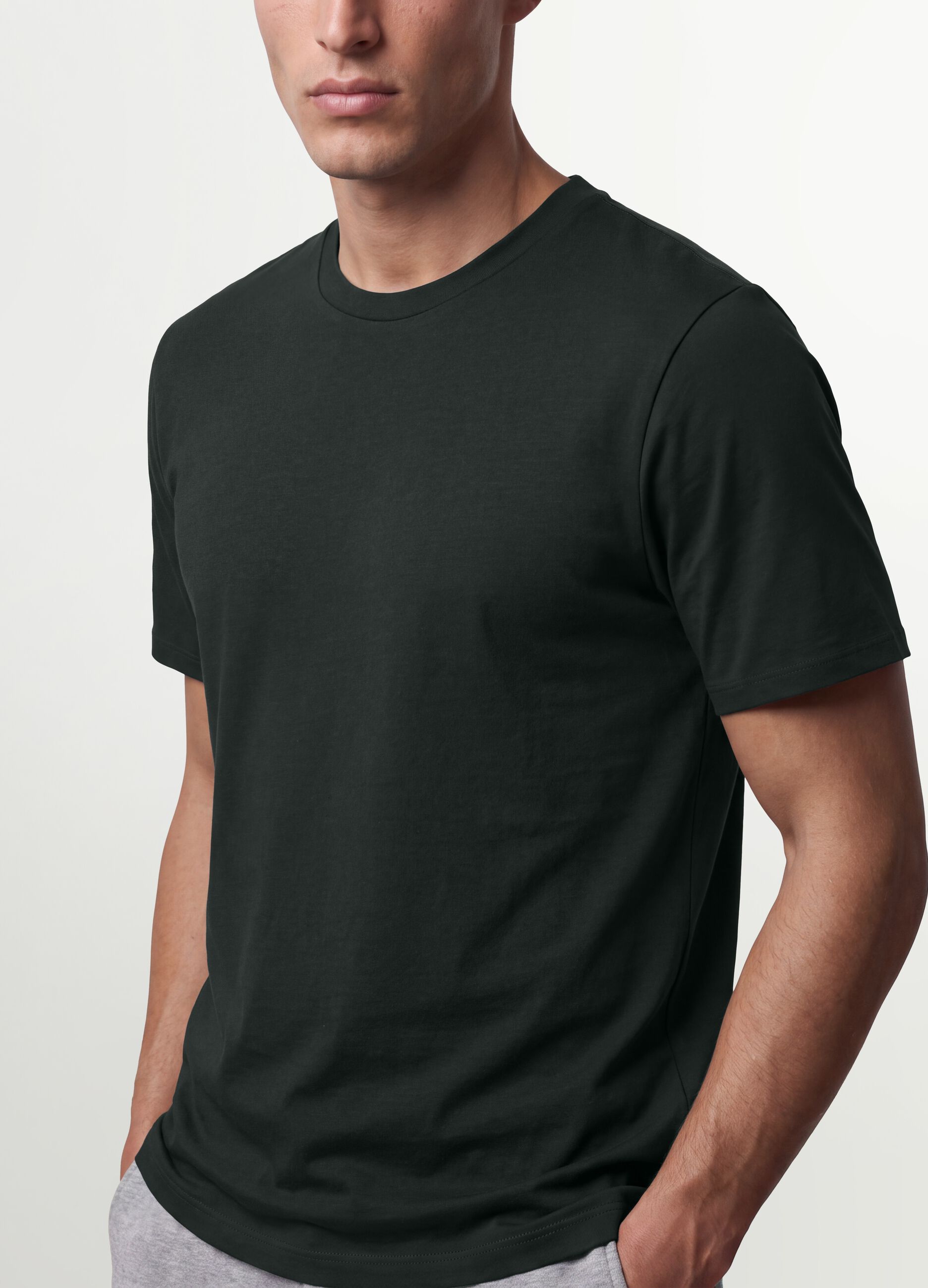 Green organic cotton slim-fit short-sleeve T-shirt
