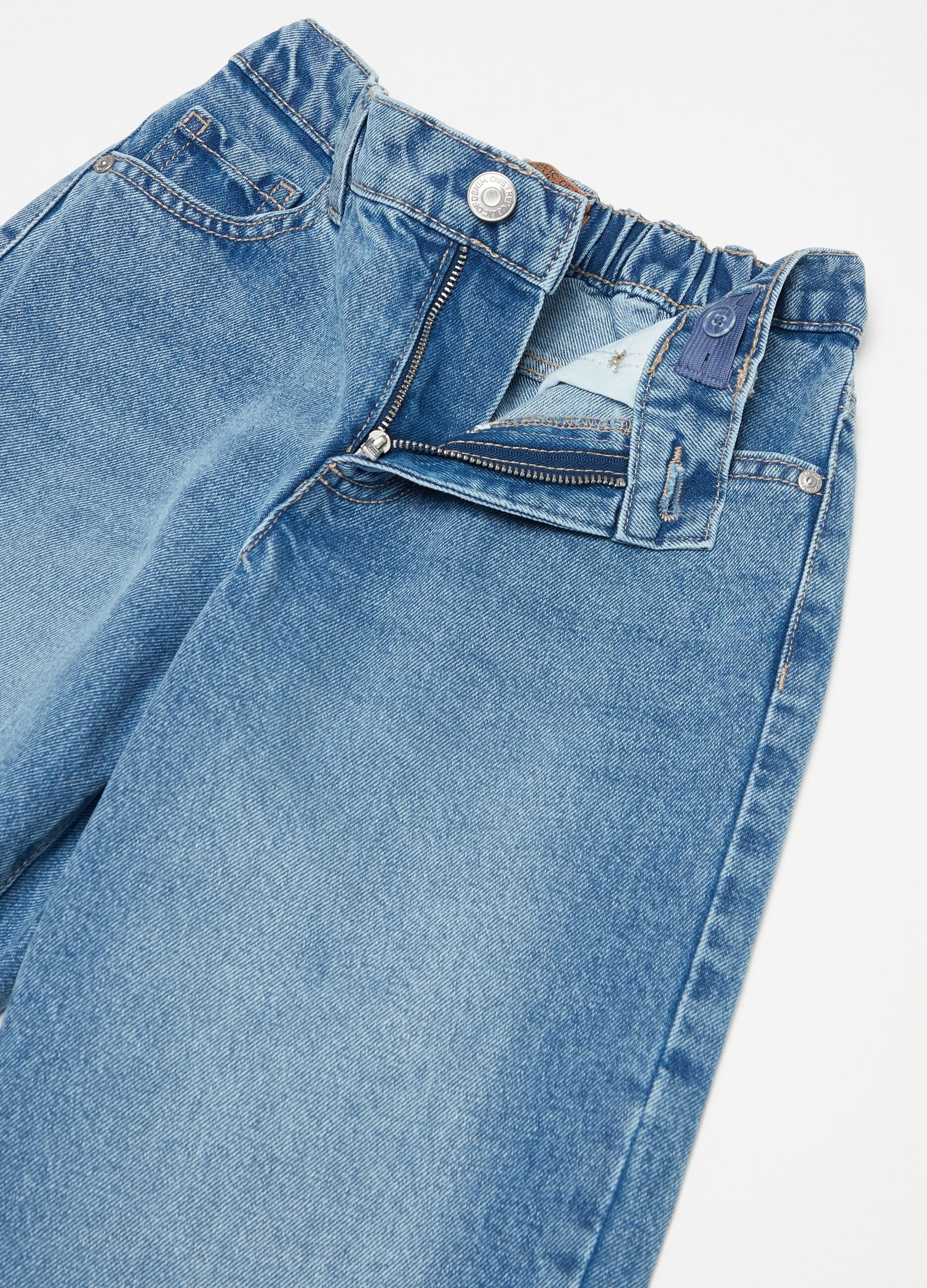 Culotte-style jeans with five pockets