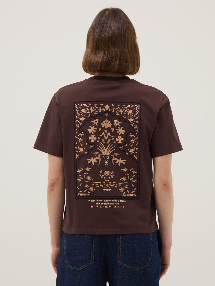 Brown pure cotton short-sleeve regular-fit T-shirt with print_2