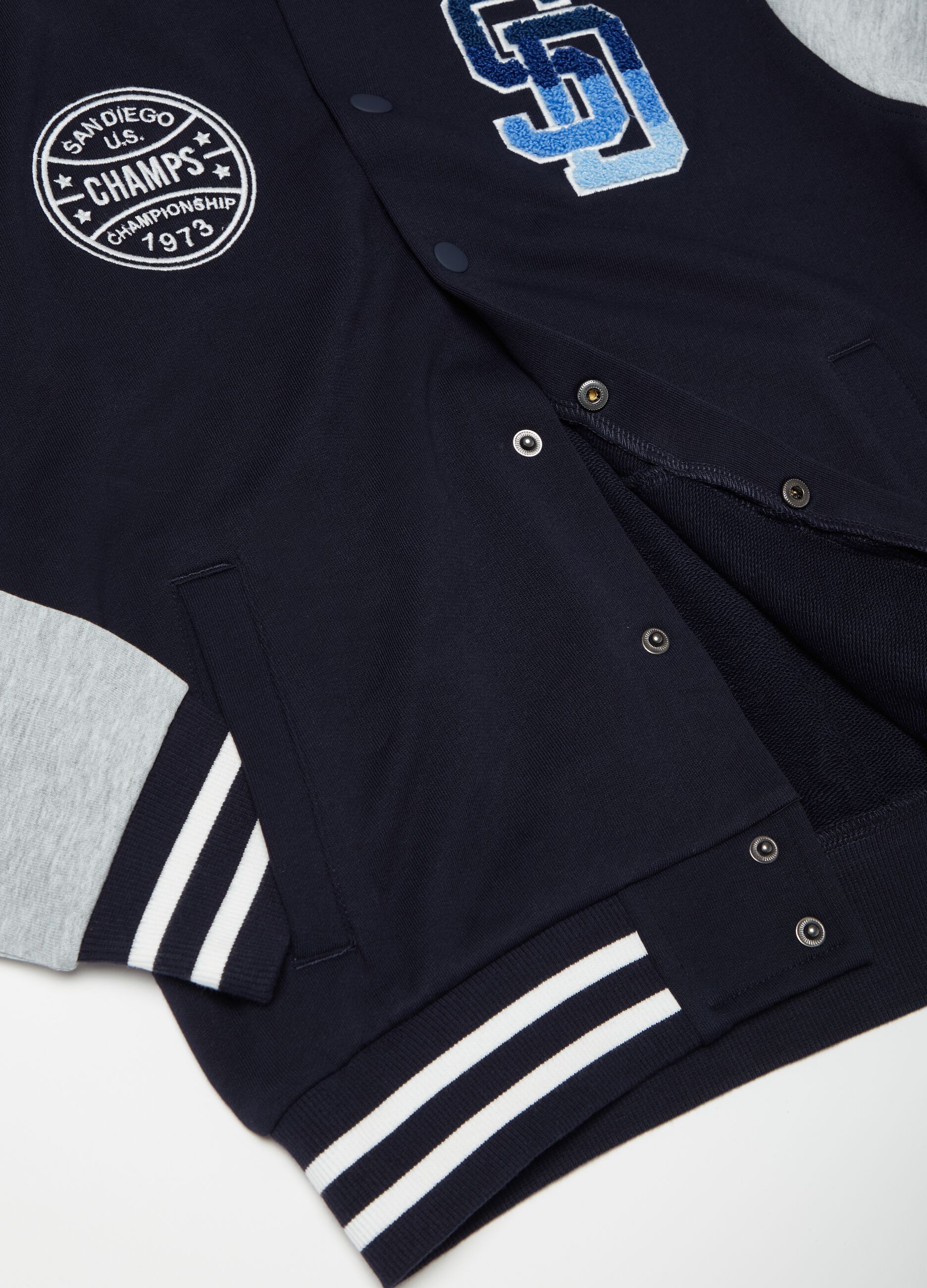 French terry varsity sweatshirt with patch