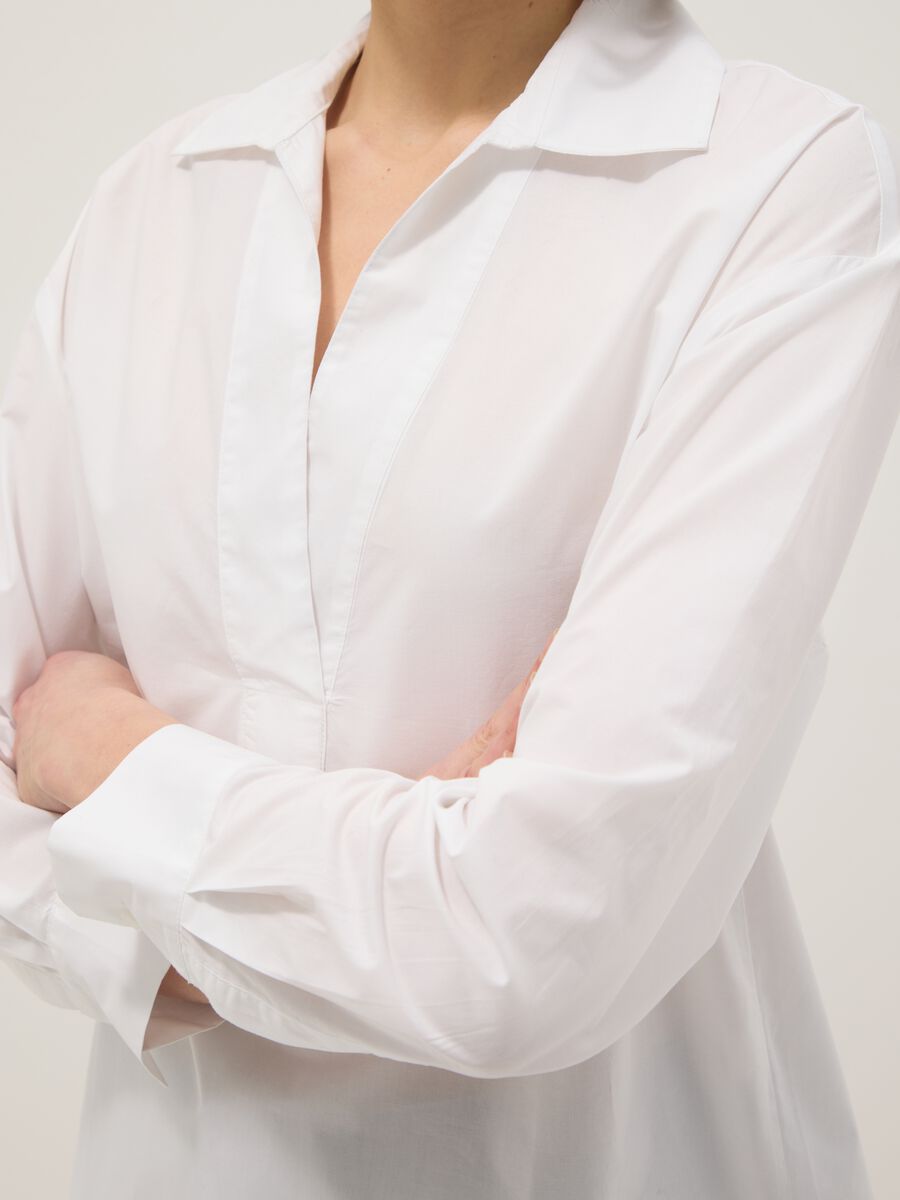 White pure cotton regular fit shirt without buttons_3