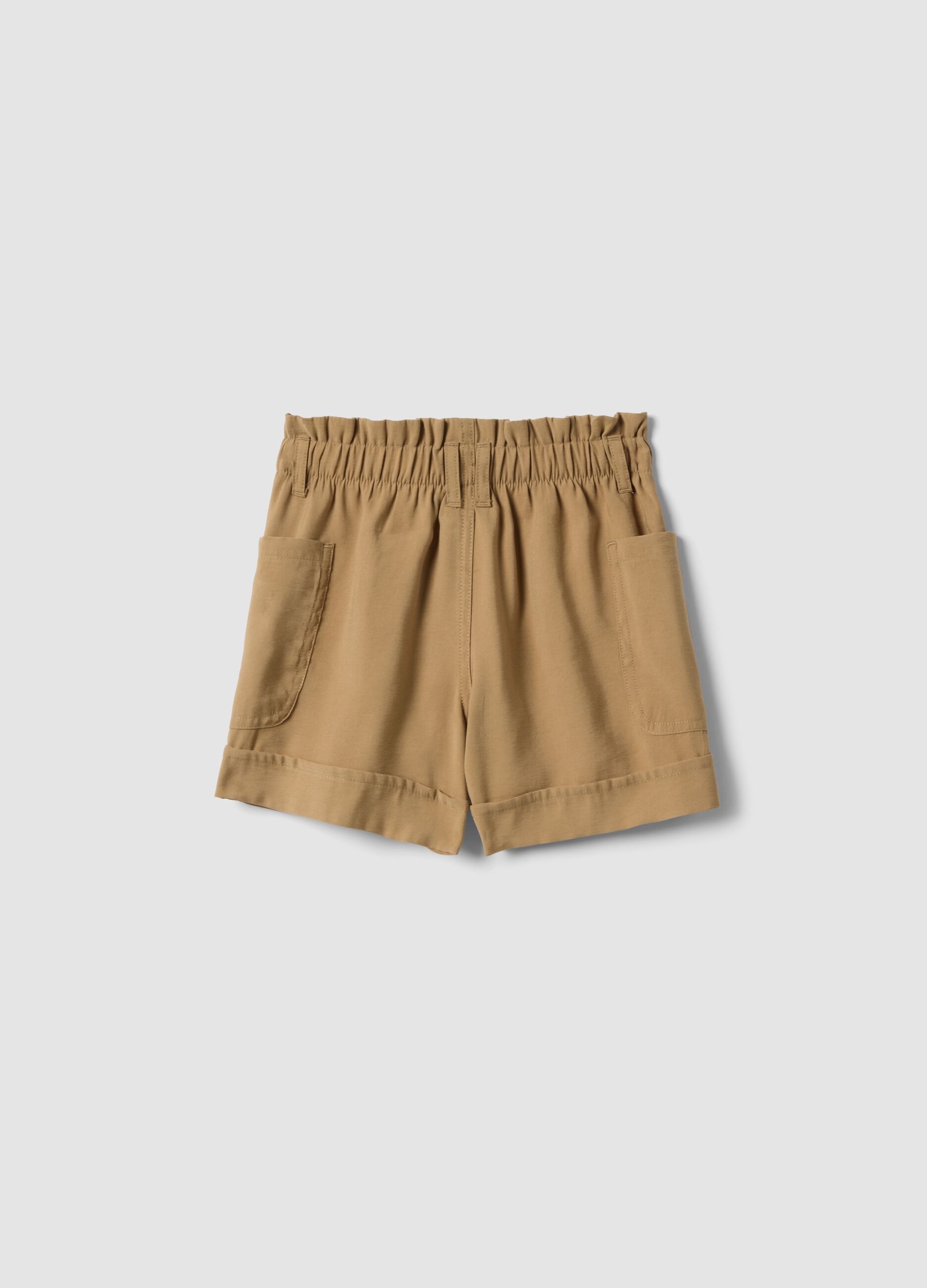 Beige Shorts aus Modal-Mix mit elastischem Paperbag-Bund