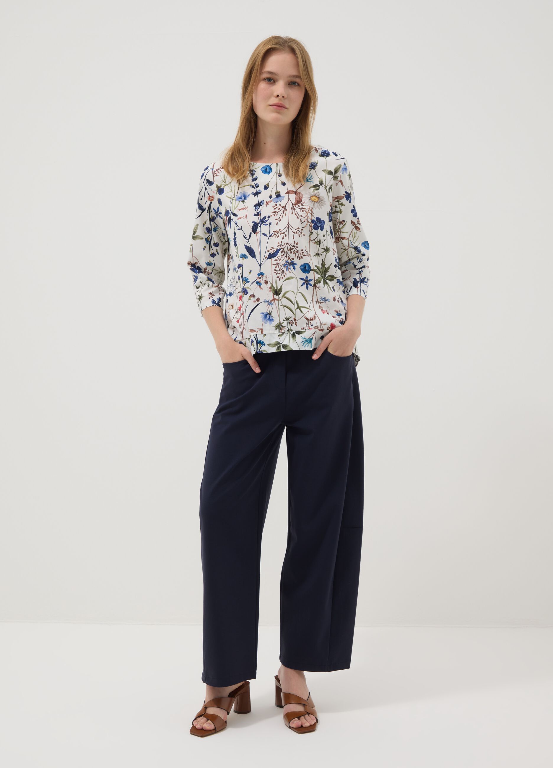 Blaue Hose aus Stretch-Baumwolle