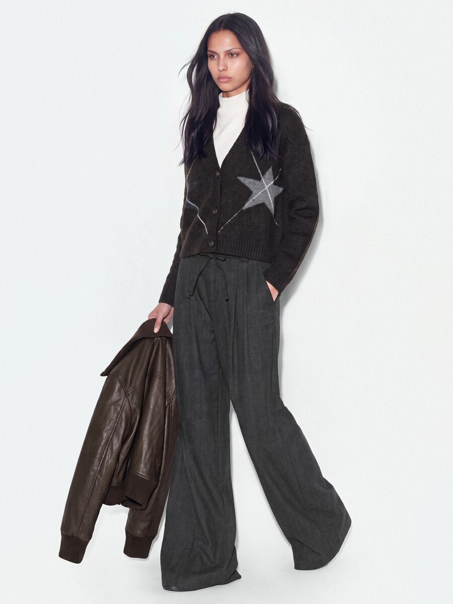 Brown stretch wool cardigan with deep V-neck, oversized fit_1