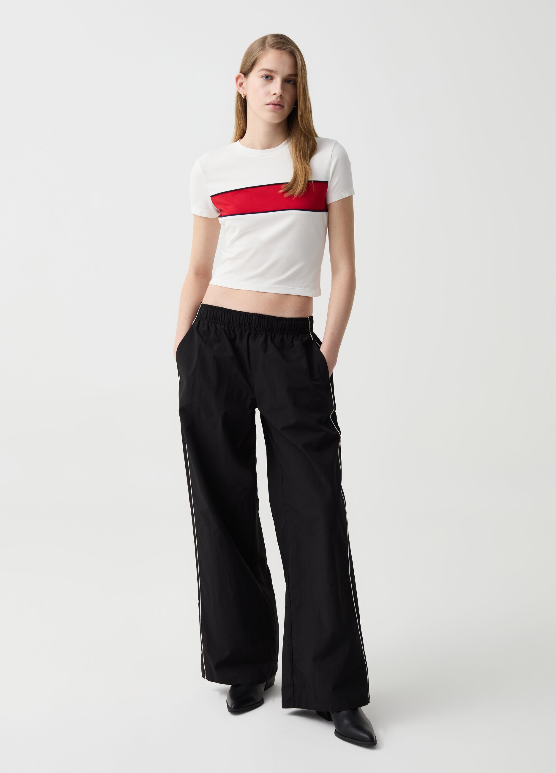 Cropped T-shirt in stretch cotton