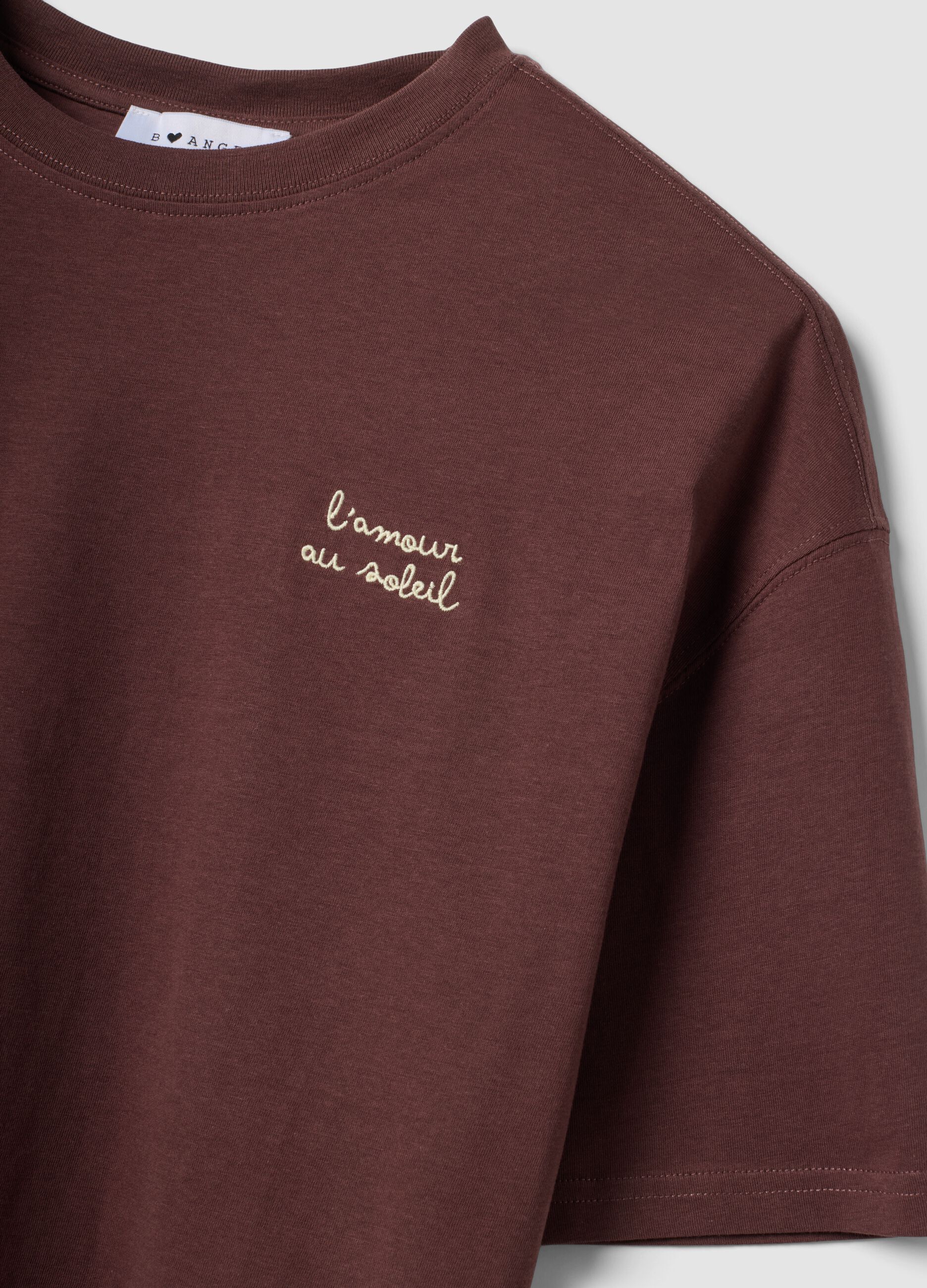 T-shirt marrone in puro cotone con ricamo boxy fit