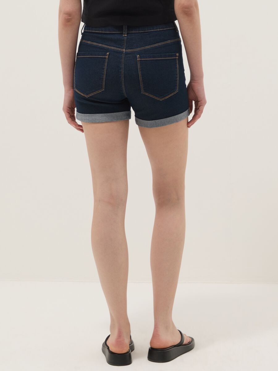 Dark blue stretch cotton denim shorts, regular fit_2
