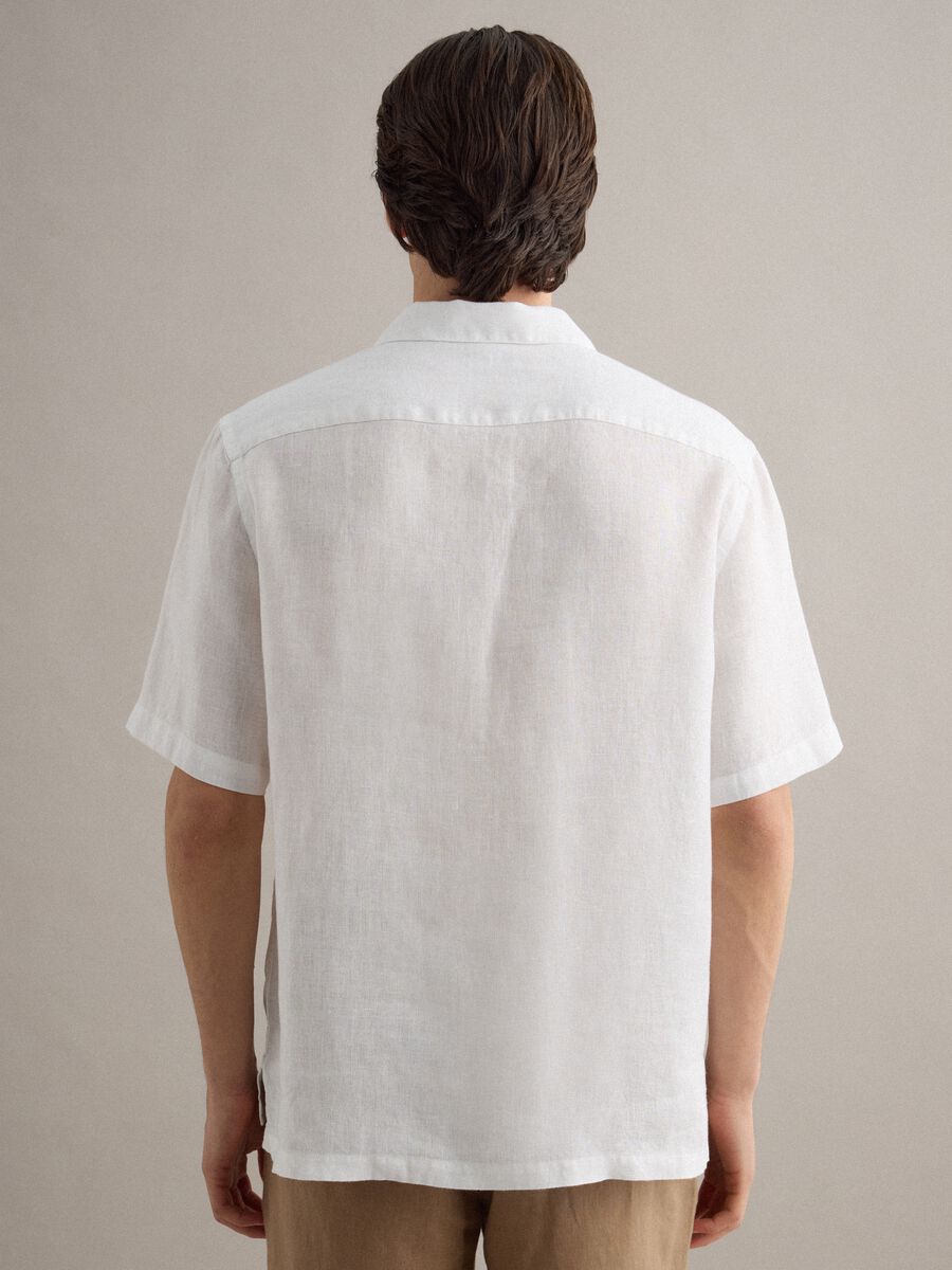 White pure linen regular fit shirt with bowling collar_3