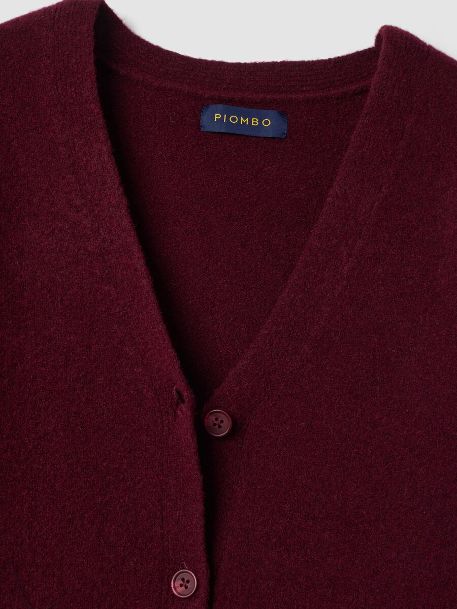 Red stretch-wool cardigan with deep V-neck_5