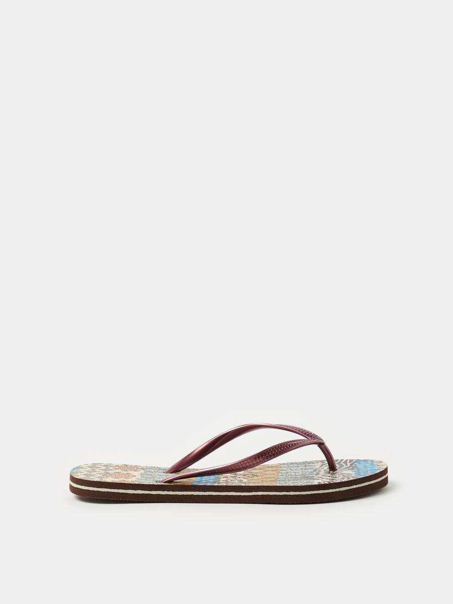 Thong sandals with print_0