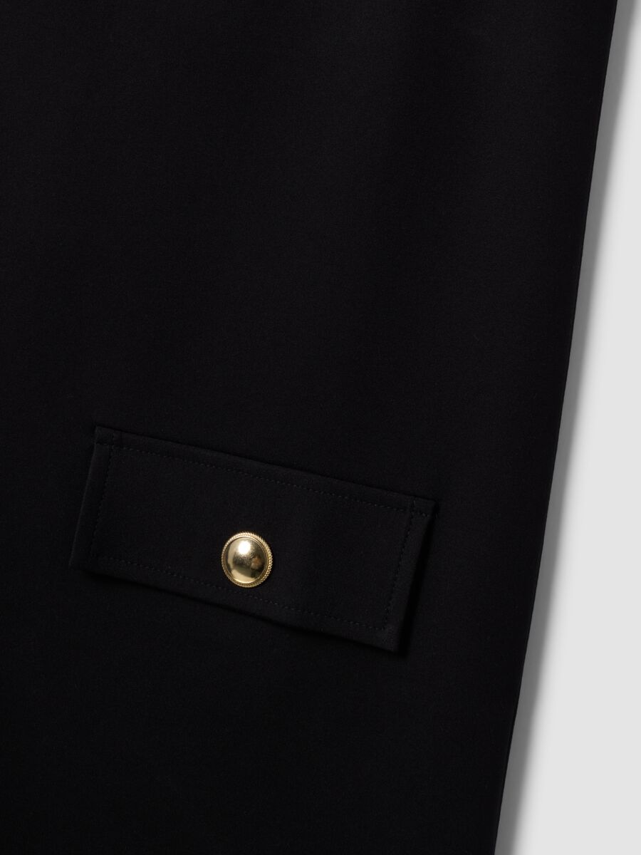 Abito smanicato nero in punto Milano di viscosa elasticizzata straight fit_5