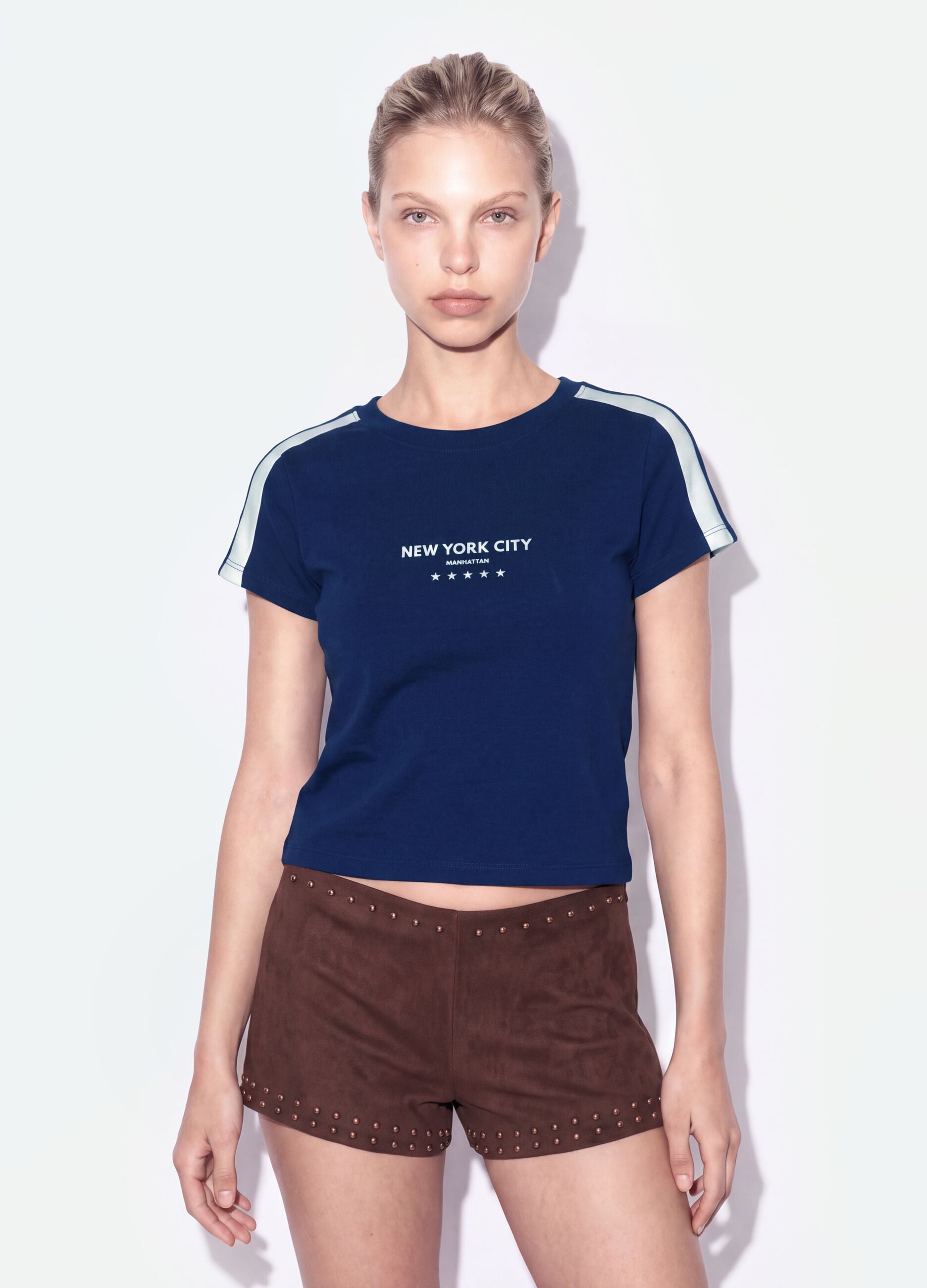 T-shirt azul em algod&atilde;o puro com decote redondo e estampado New York City