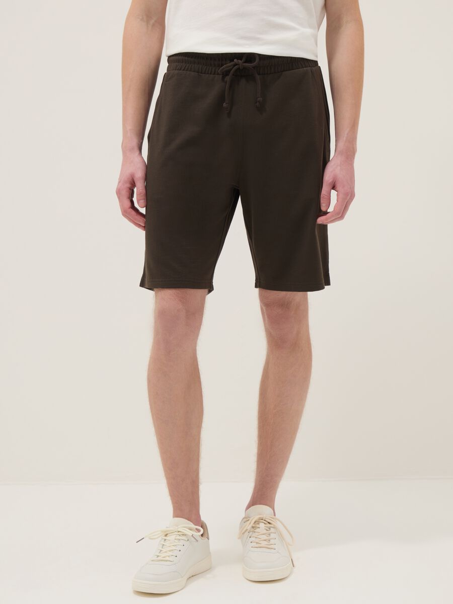 Brown cotton blend regular fit shorts_2