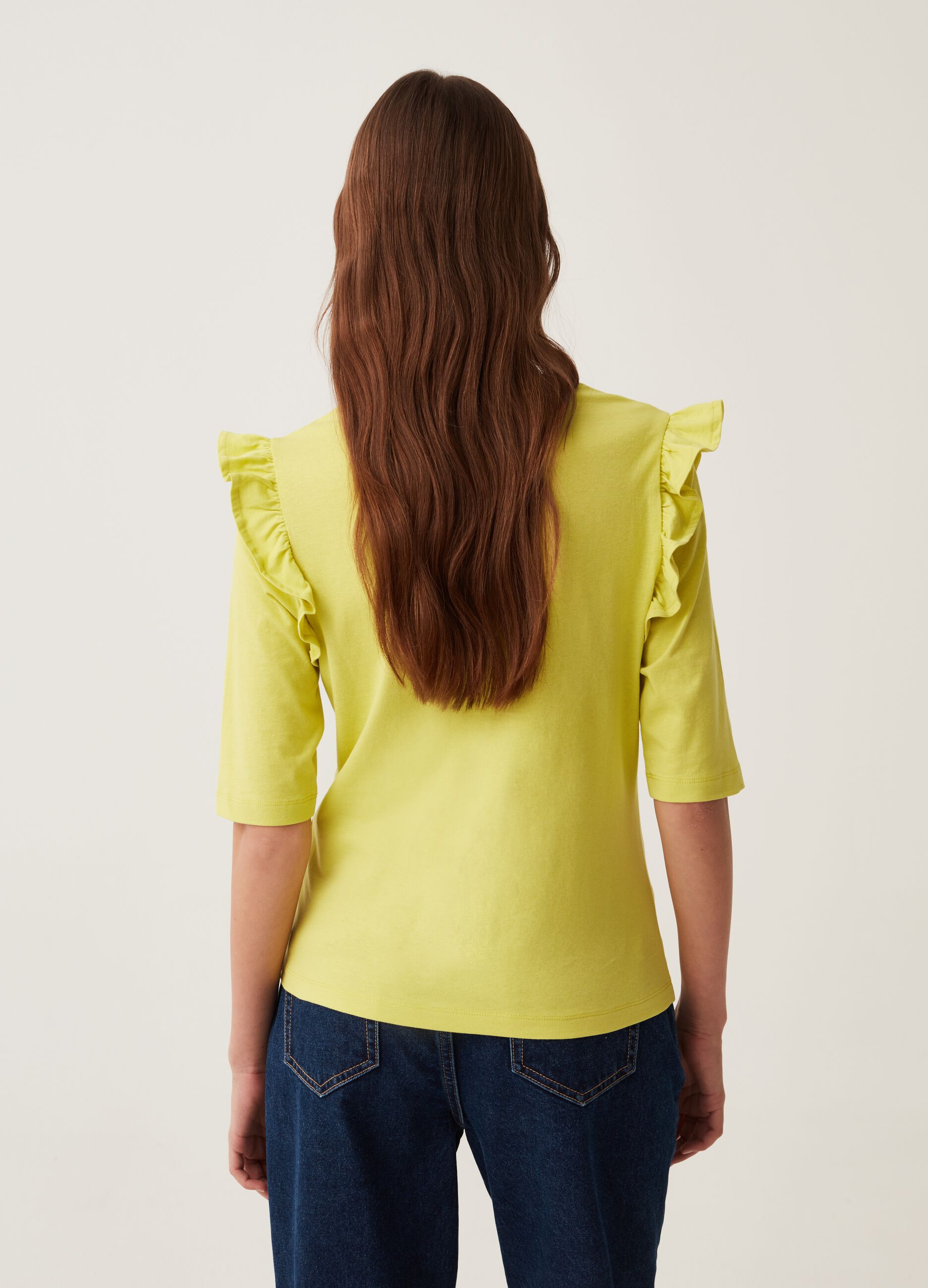 T-shirt with elbow-length sleeves and frill