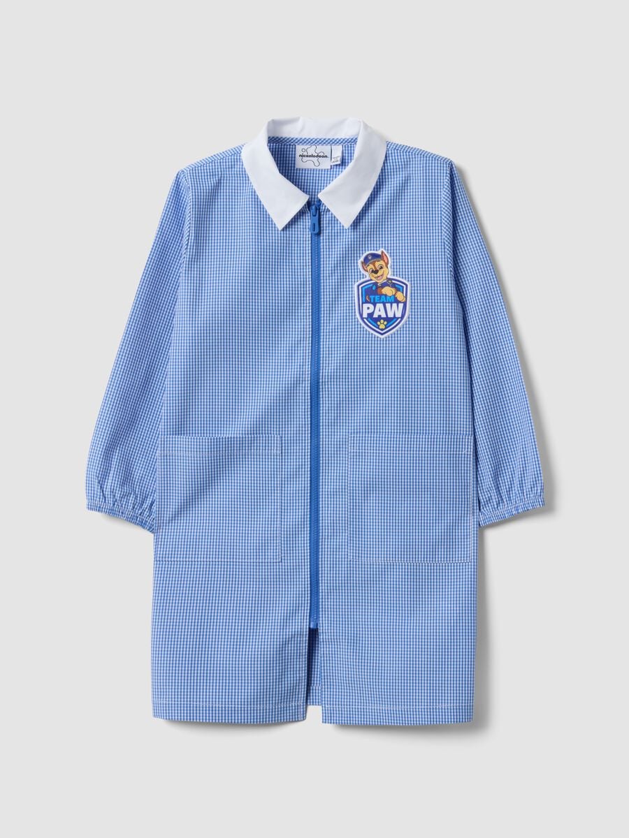 Blau kariertes Kindergarten-Sch&uuml;rzenkittel mit Paw-Patrol-Stickerei_0