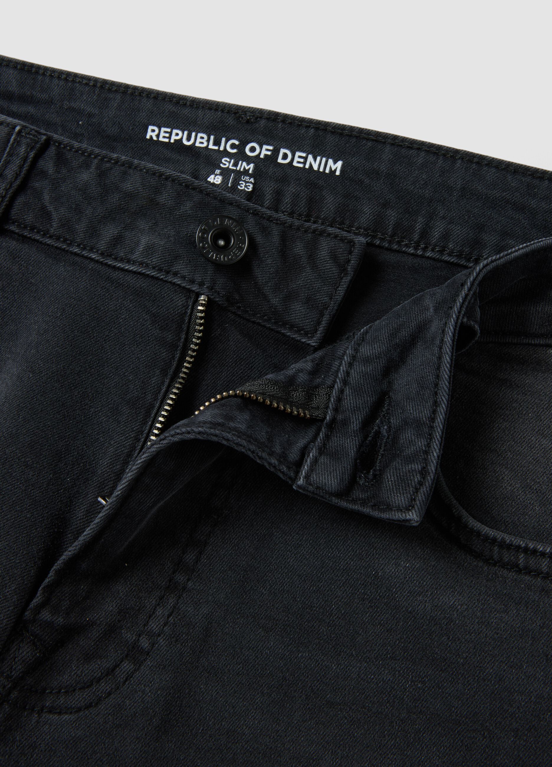 Grey stretch cotton denim Bermuda shorts