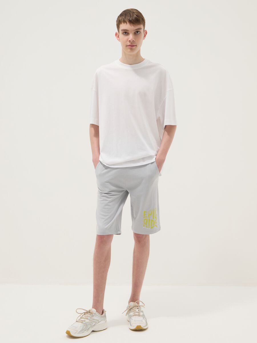 Grey pure cotton shorts with elasticated waist_0