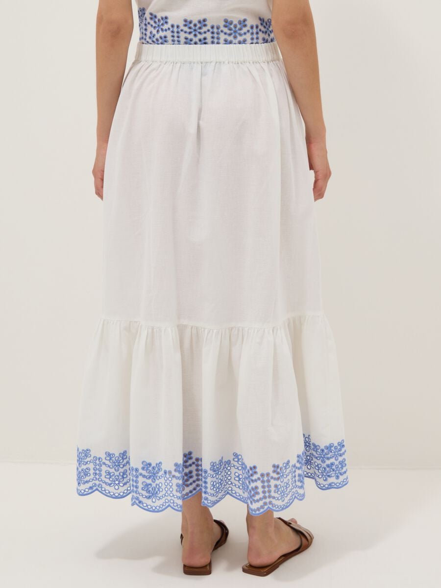 White cotton-linen blend skirt with embroidery_2