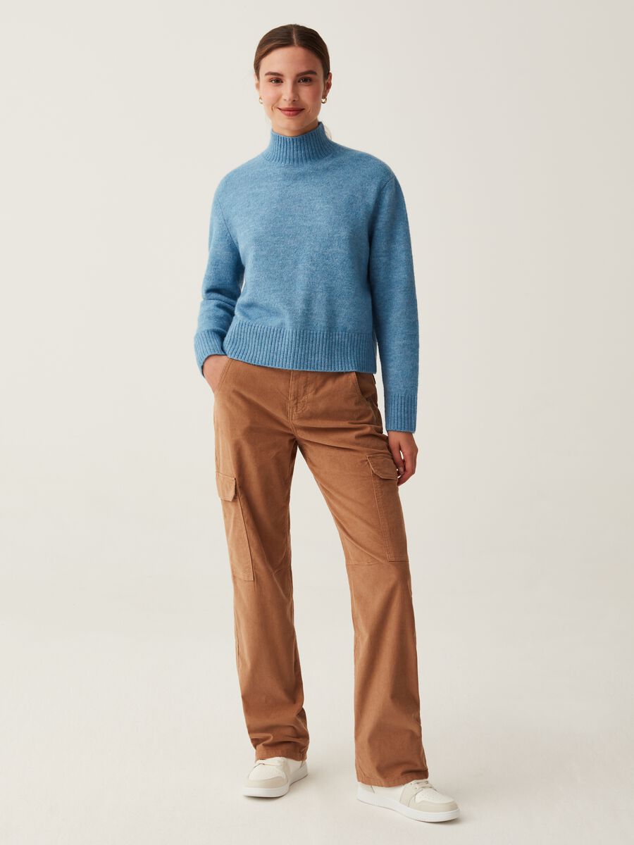Cargo trousers in corduroy_0