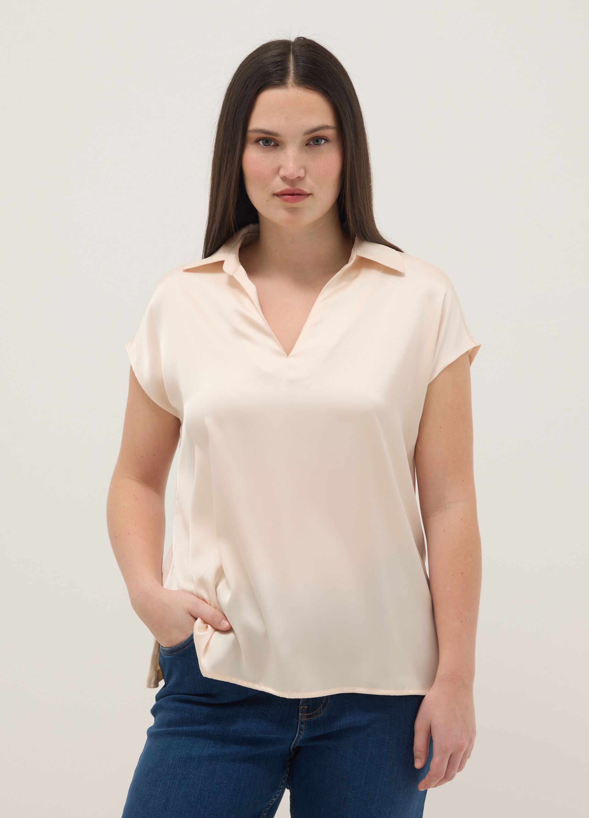 Beige short-sleeve polo collar regular fit t-shirt