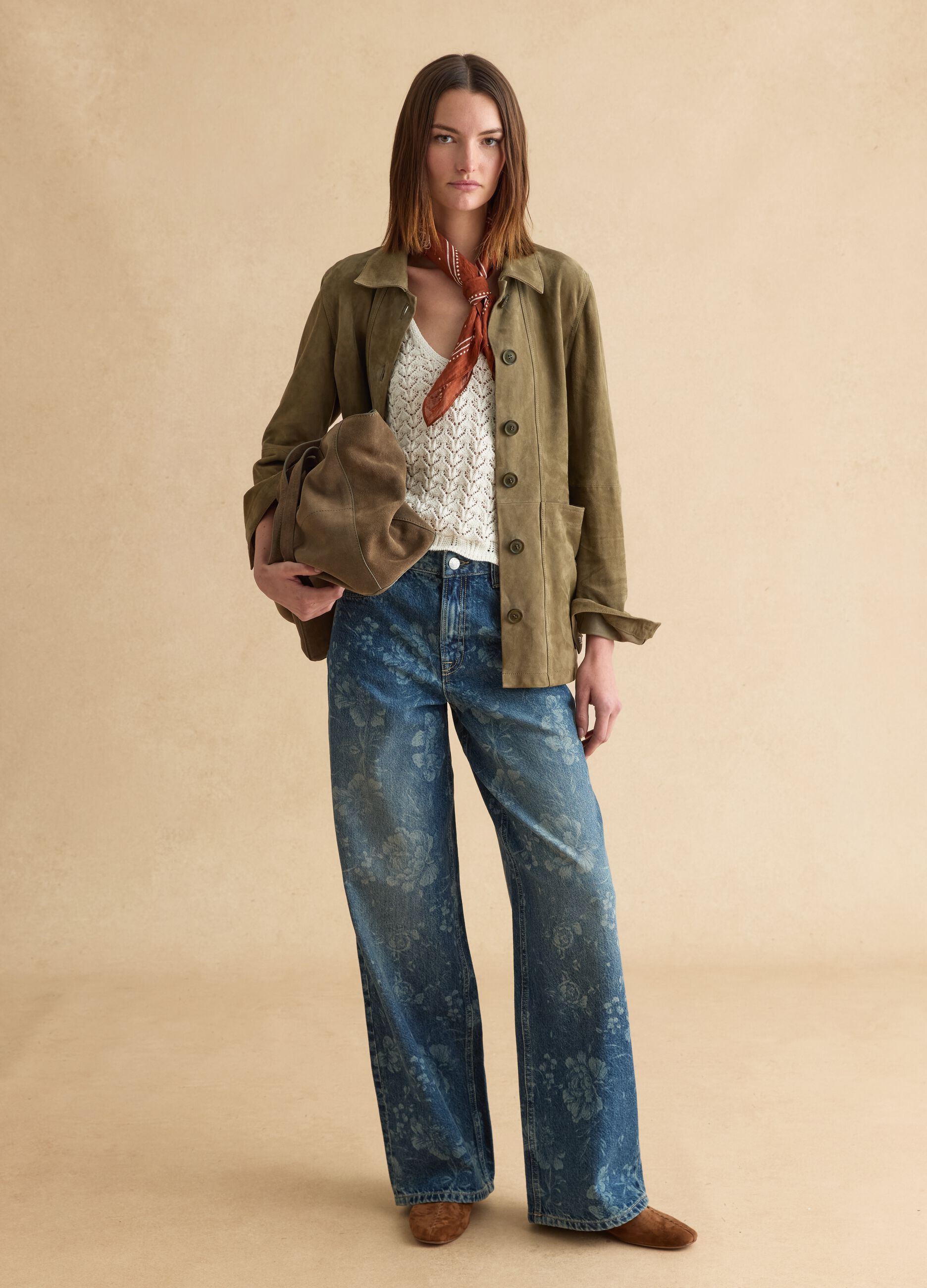 &Tau;&zeta;&iota;&nu; &pi;&alpha;&nu;&tau;&epsilon;&lambda;ό&nu;&iota; &mu;&epsilon; &phi;&alpha;&rho;&delta;ύ &pi;ό&delta;&iota; &alpha;&pi;ό &mu;&pi;&lambda;&epsilon; &beta;&alpha;&mu;&beta;&alpha;&kappa;&epsilon;&rho;ό &nu;&tau;&epsilon;&nu;ί&mu; &mu;&epsilon; &lambda;&omicron;&upsilon;&lambda;&omicron;&upsilon;&delta;ά&tau;&omicron; &sigma;&chi;έ&delta;&iota;&omicron;