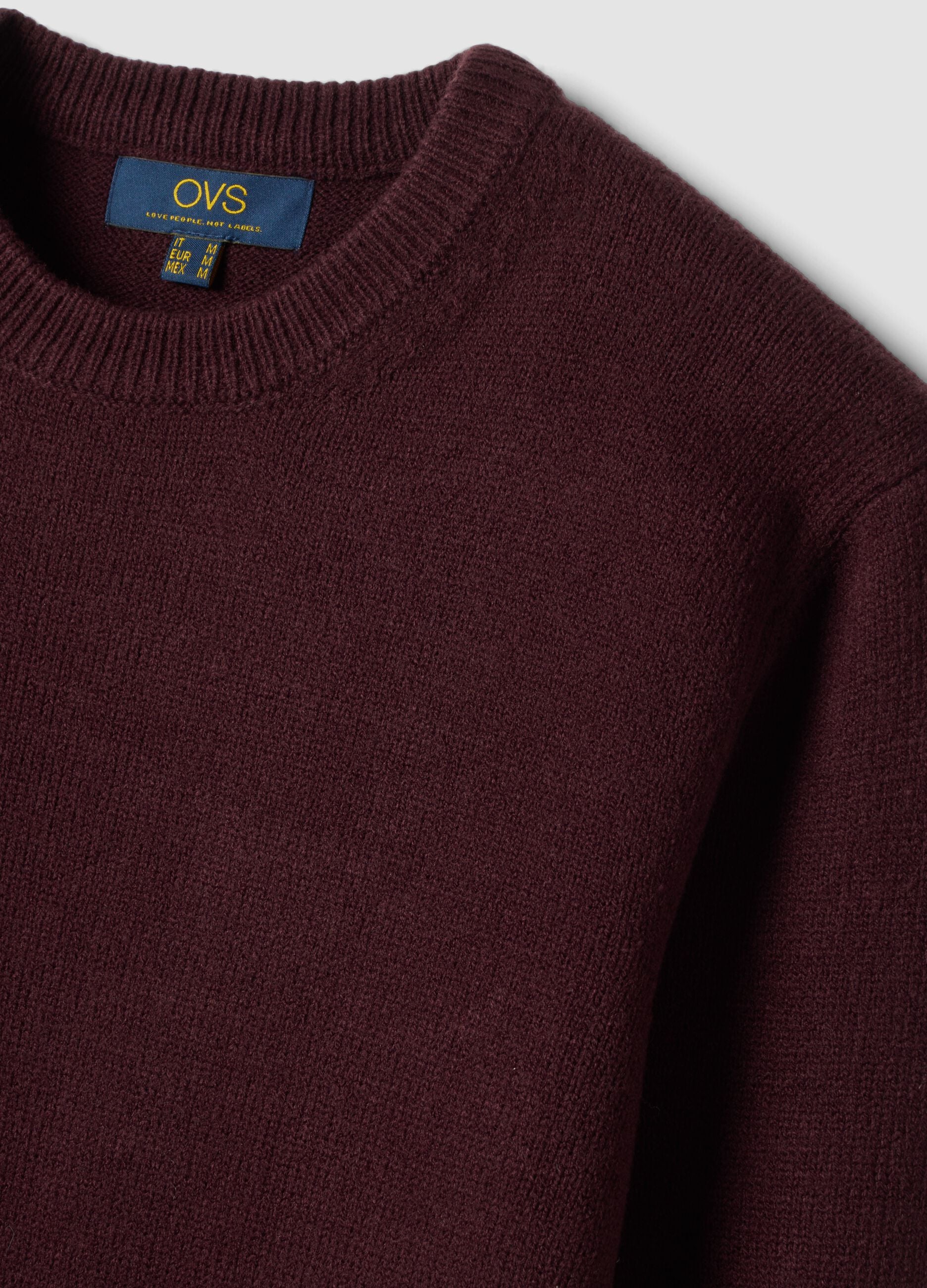 Burgundy crew-neck jersey knit jumper, regular fit