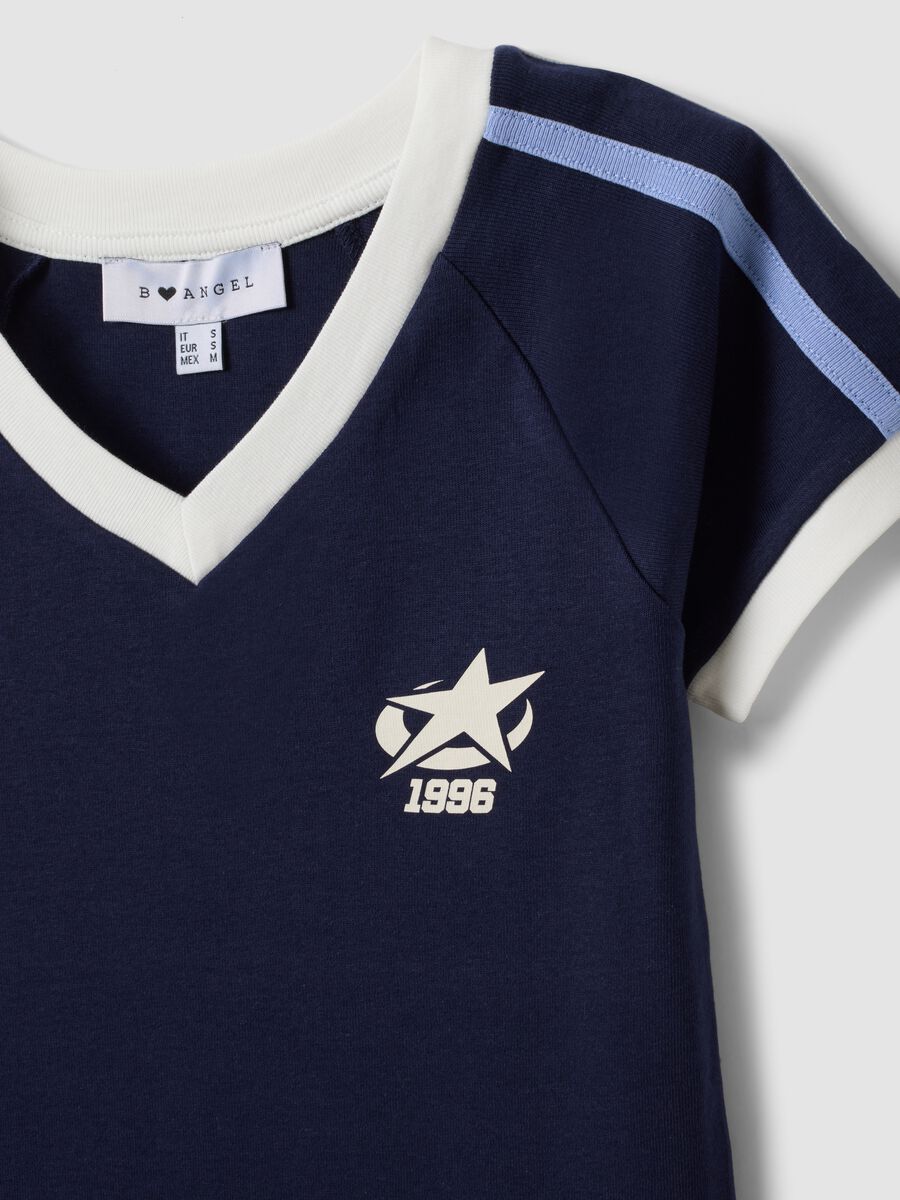 Blue pure cotton V-neck T-shirt with front print_6