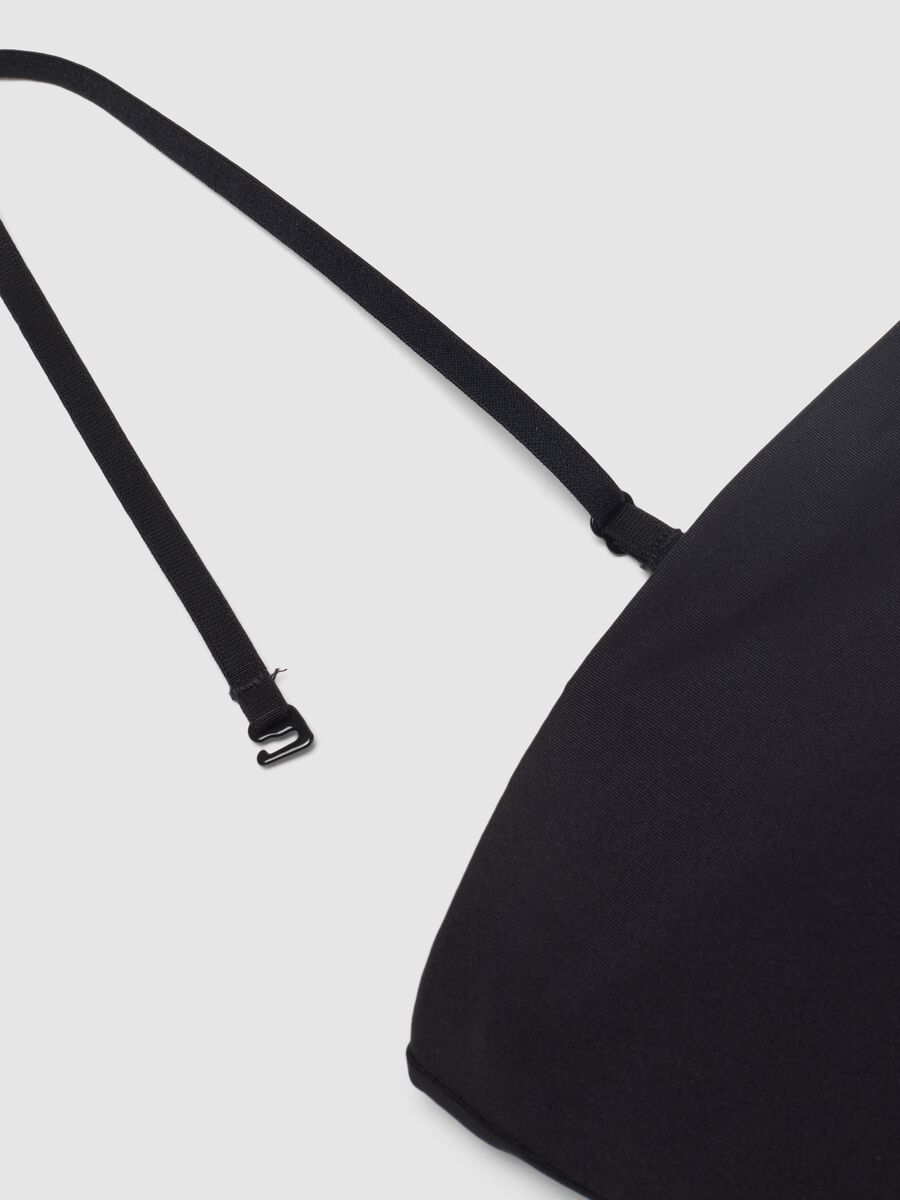 Schwarzes Tanktop mit quadratischem Ausschnitt im Regular Fit_5