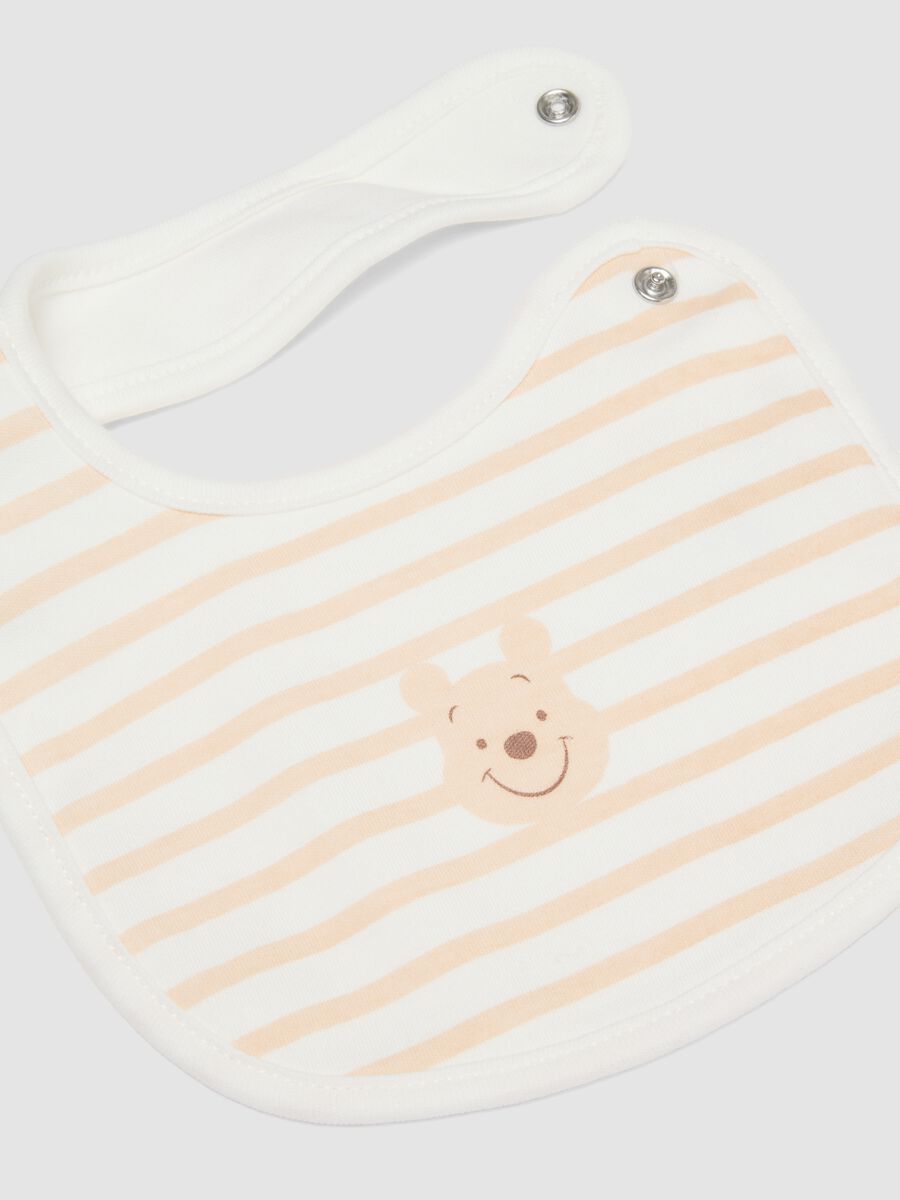 Pack de 2 baberos blancos de algod&oacute;n org&aacute;nico Winnie the Pooh_1