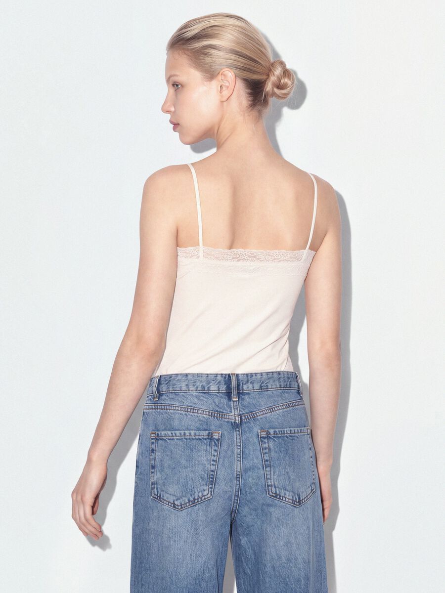 White fitted stretch-cotton bodysuit with lace_3
